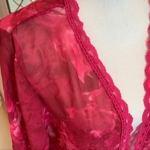 LulaRoe Pink Floral Sheer Duster Kimono Cardigan. Size Small. In‎ Good Condition - Picture 4 of 16
